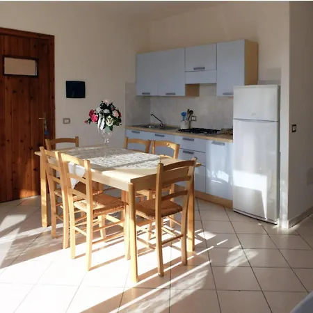 Trilocale E4 Rena Majore Apartment Aglientu