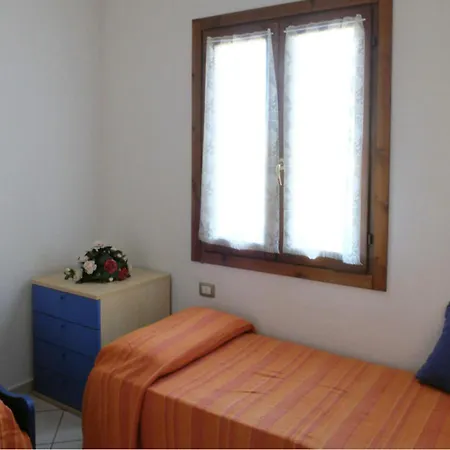 Trilocale E4 Rena Majore 아파트